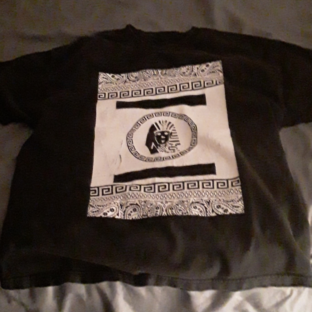 T shirt